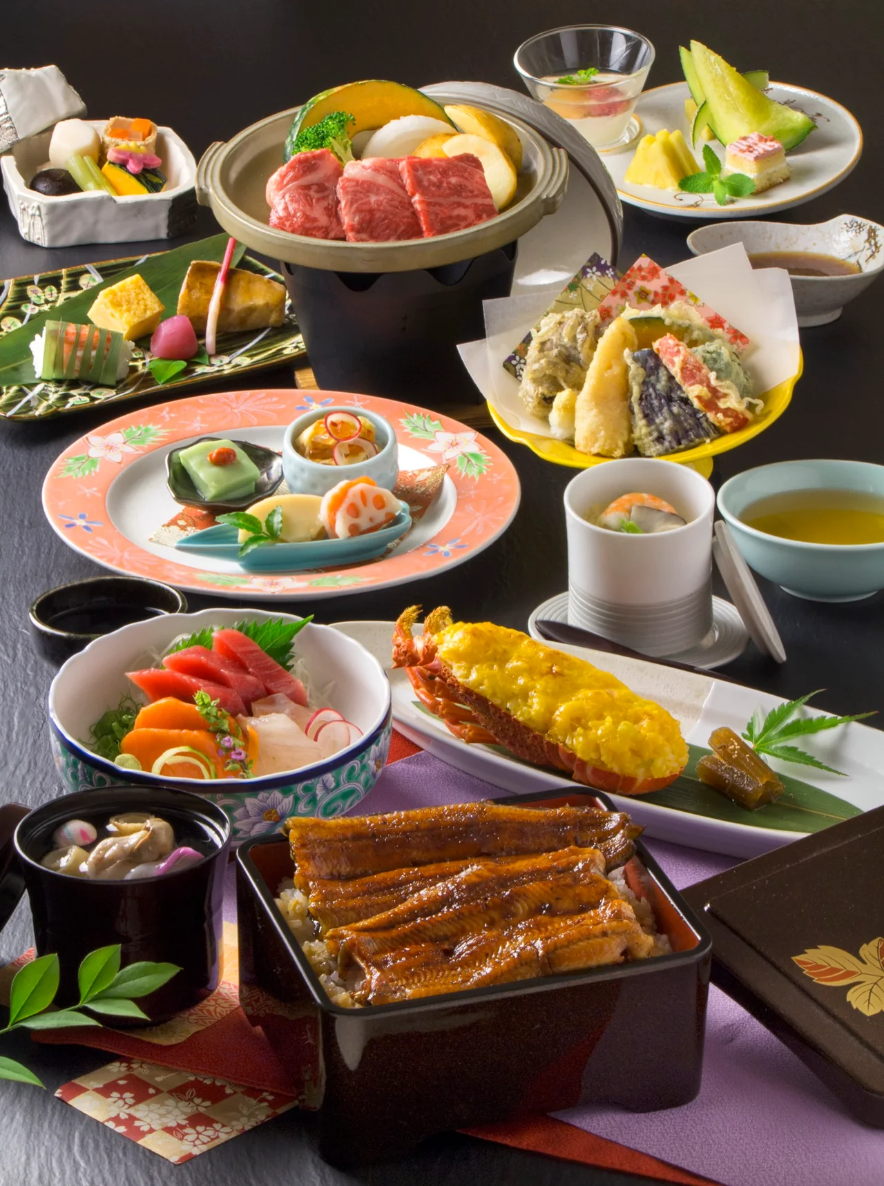 小松園のうな重と会席料理の一例